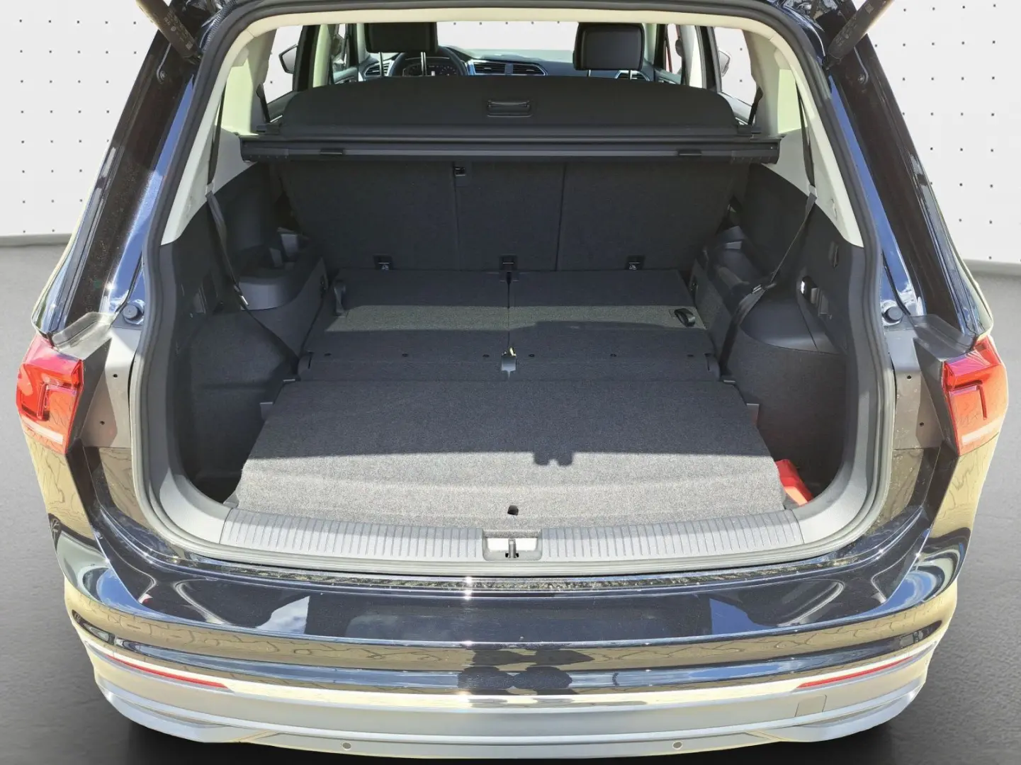 Tiguan Allspace Life 1.5 TSI 7Sitze*AHK*Digital