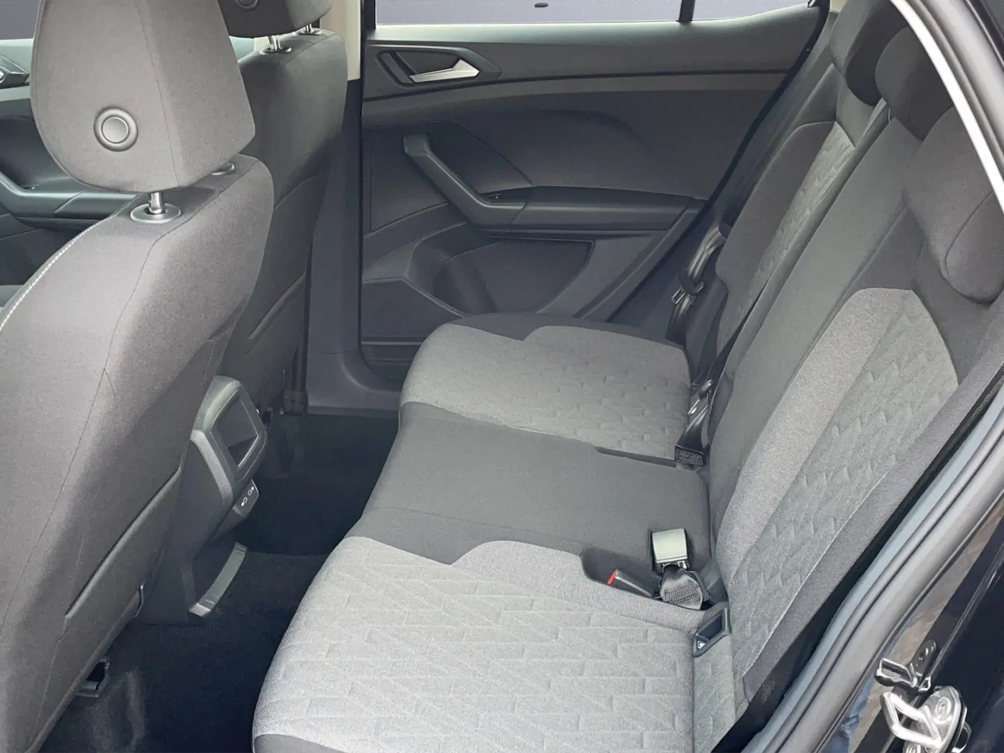 Volkswagen T-Cross 1.0 TSI Life DSG APP Connect APS LED