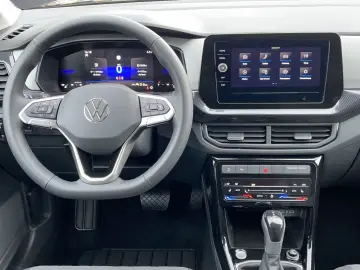 Volkswagen T-Cross 1.0 TSI Life DSG APP Connect APS LED