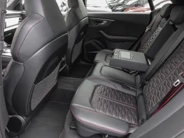 RSQ8 4.0 TFSI SUV 3xKLIMA 4xSHZ ACC AUT FLA