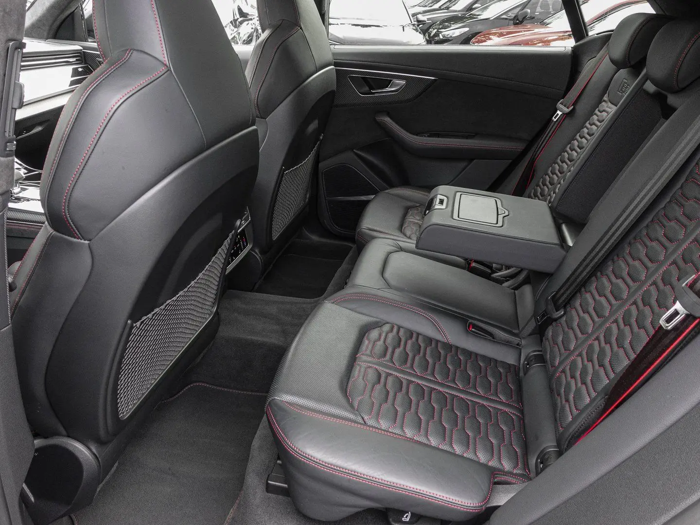 RSQ8 4.0 TFSI SUV 3xKLIMA 4xSHZ ACC AUT FLA