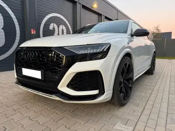 RSQ8 Akrapovic 305Km/h Ceramic Dynamik Gar 12/26