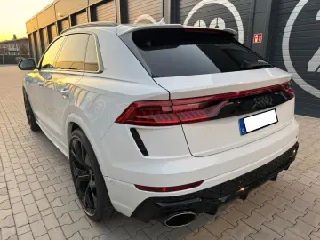 RSQ8 Akrapovic 305Km/h Ceramic Dynamik Gar 12/26