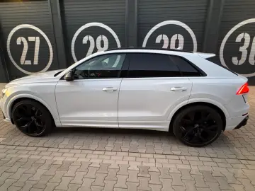 RSQ8 Akrapovic 305Km/h Ceramic Dynamik Gar 12/26