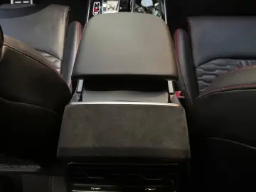 RSQ8 Akrapovic 305Km/h Ceramic Dynamik Gar 12/26