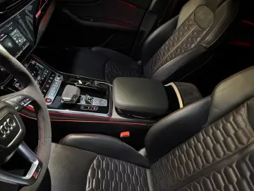 RSQ8 Akrapovic 305Km/h Ceramic Dynamik Gar 12/26