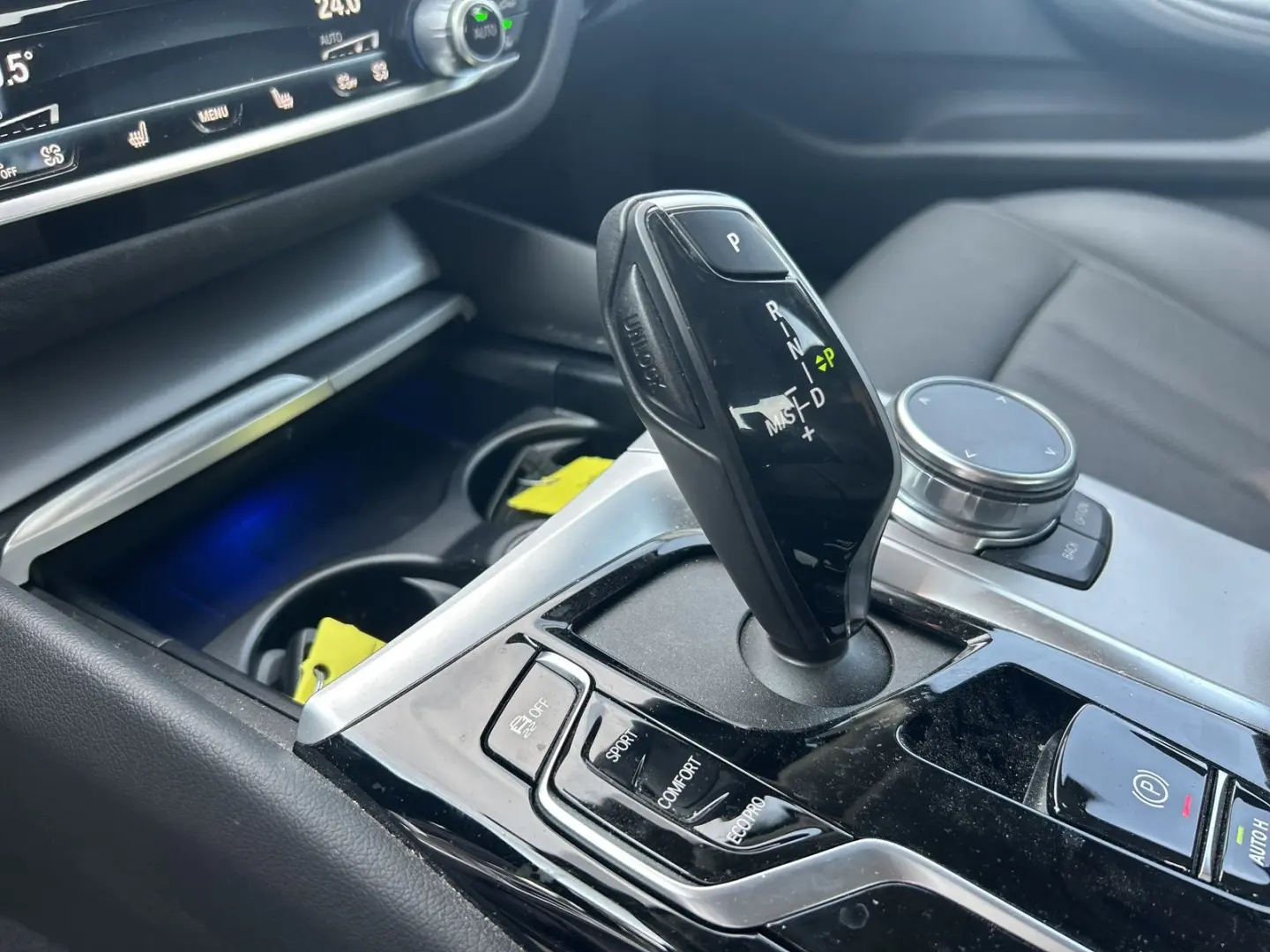 520d Limousine Head-Up Laser DAB LED WLAN RFK