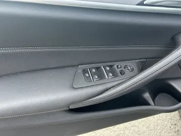 520d Limousine Head-Up Laser DAB LED WLAN RFK