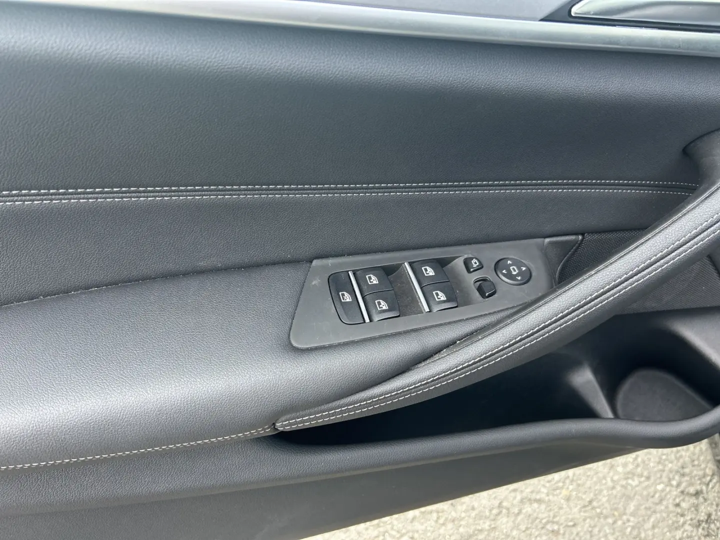 520d Limousine Head-Up Laser DAB LED WLAN RFK