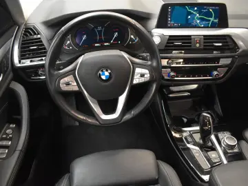 X3 xDrive 20 d LEDER SHZ PDC LED ACC HIFI