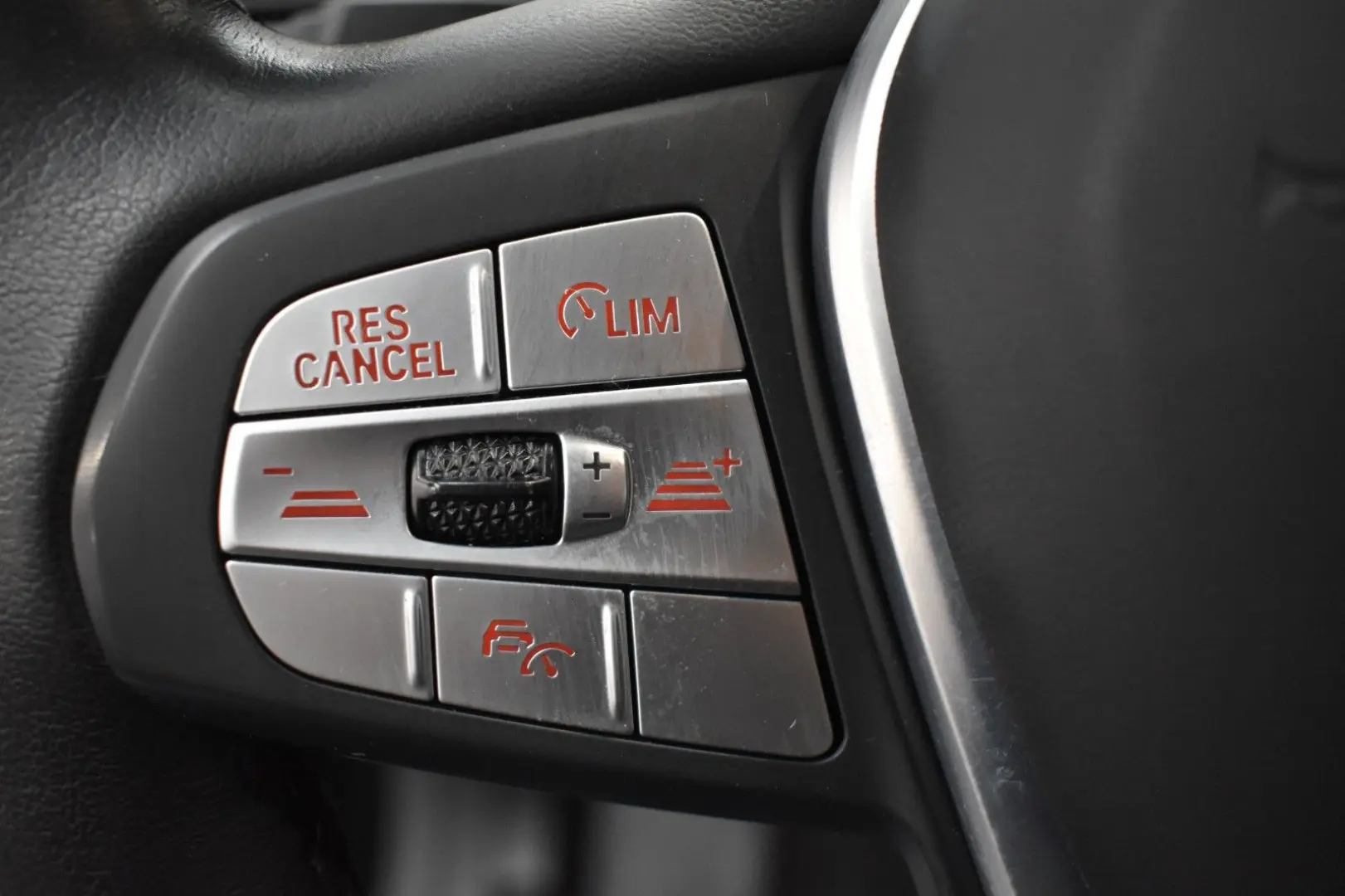 X3 xDrive 20 d LEDER SHZ PDC LED ACC HIFI