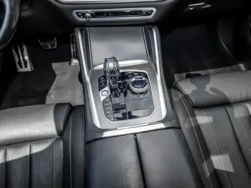 X6 xDrive40d M Sport Pano Sky Lounge Standheiz.