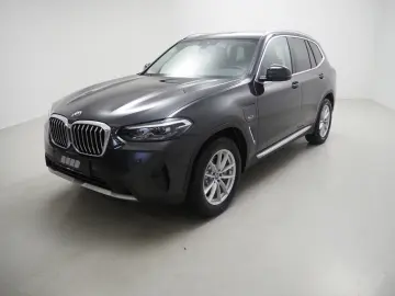 BMW X3 xDrive 30e (Navi LED AHK ACC WLAN)