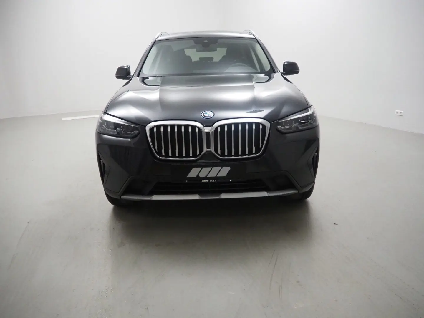 BMW X3 xDrive 30e (Navi LED AHK ACC WLAN)