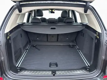 BMW X3 xDr20i Advantage AHK Pano StHz HUD Memo ACC