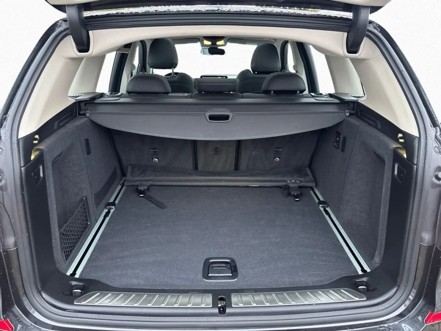 BMW X3 xDr20i Advantage AHK Pano StHz HUD Memo ACC