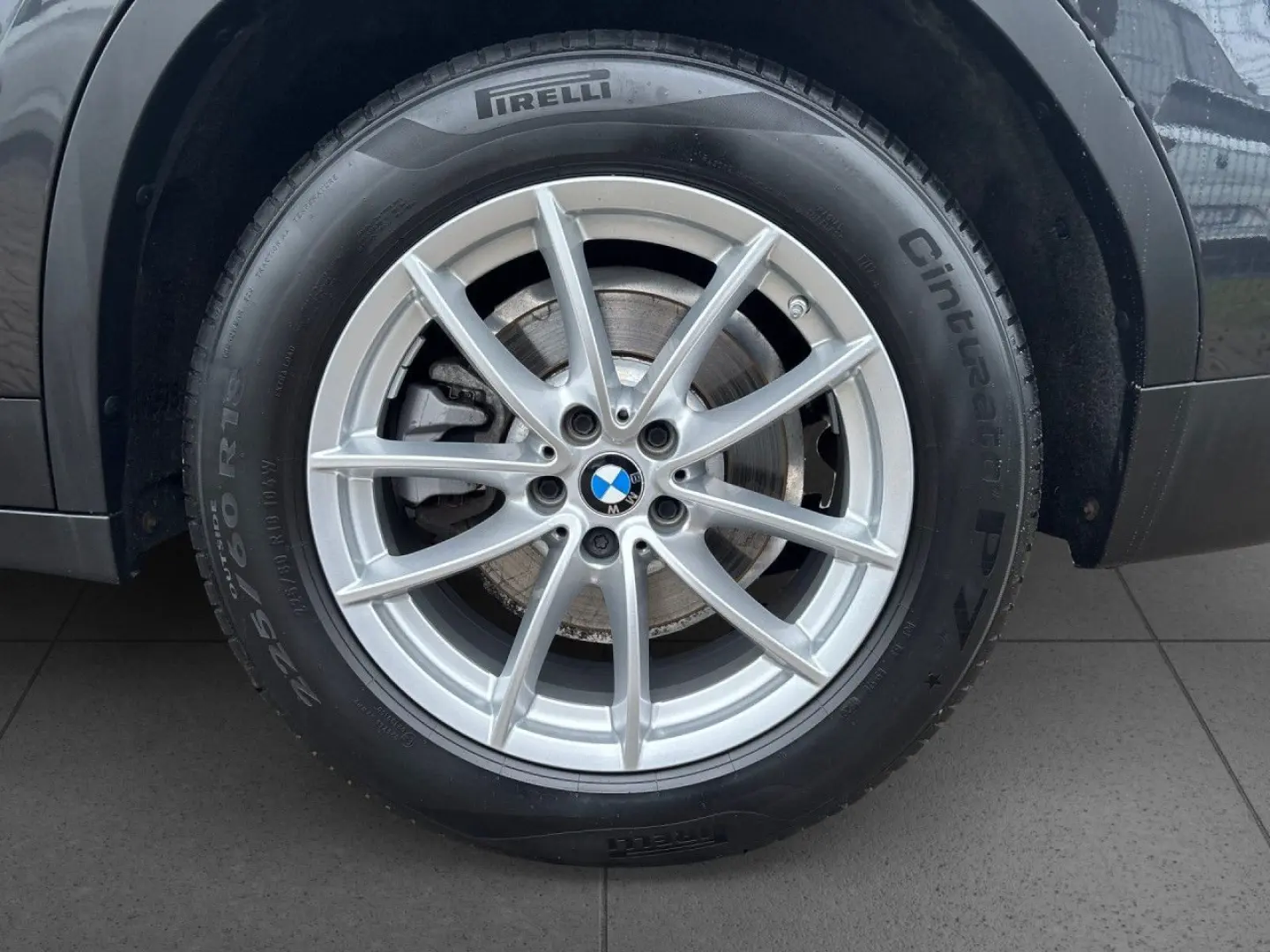 BMW X3 xDr20i Advantage AHK Pano StHz HUD Memo ACC