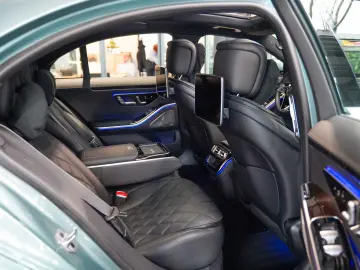 Mercedes-Benz S 350 d 4M Exklusiv HeadUp AMG Panorama