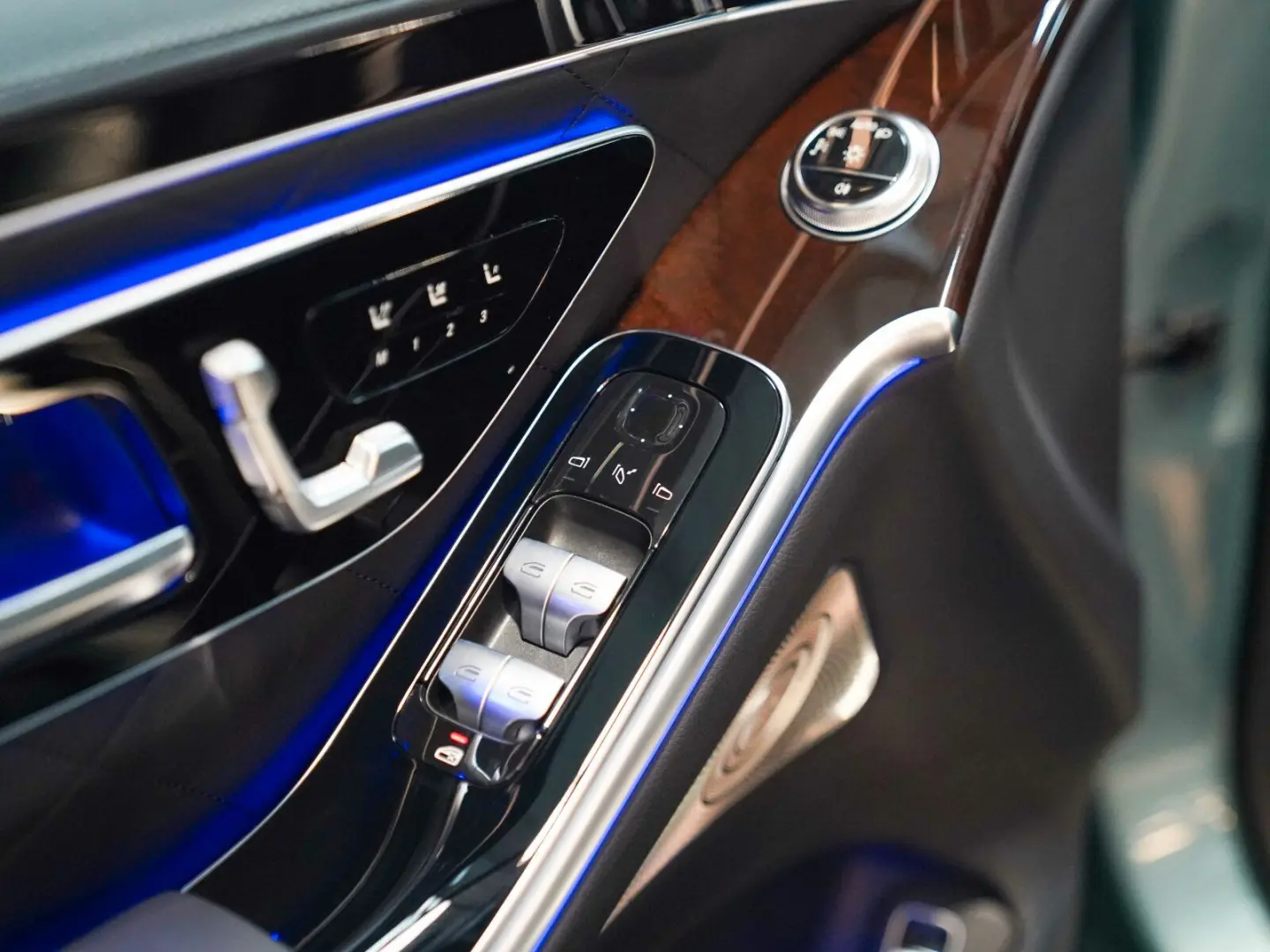 Mercedes-Benz S 350 d 4M Exklusiv HeadUp AMG Panorama