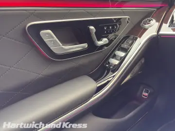 Mercedes-Benz S 580 AMG Line 4M+E-ActiveBodyControl+Pano