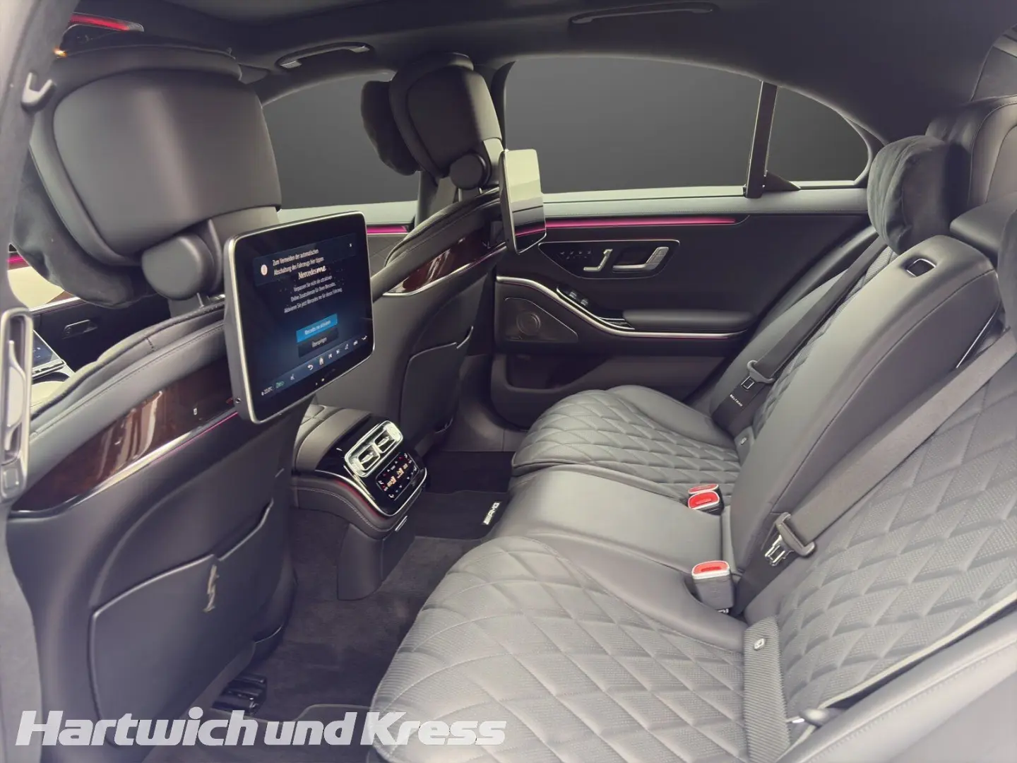 Mercedes-Benz S 580 AMG Line 4M+E-ActiveBodyControl+Pano