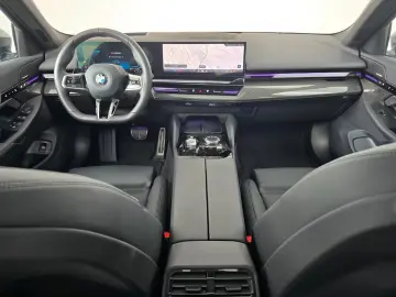 BMW 520i M Sportpaket Komfortsitze Panorama