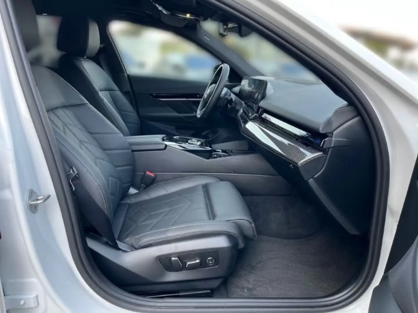 BMW 520i Limousine M Sport Panorama Standhzg.