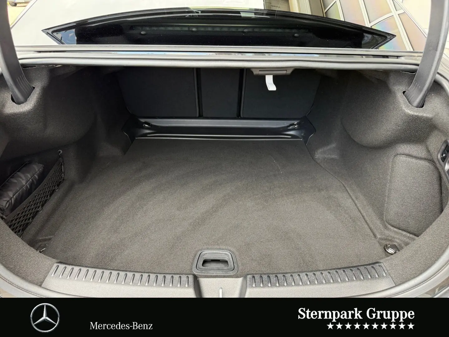 E 220 d 4M Exclusive/HYPERSCREEN/Ventilation/360/Burmester