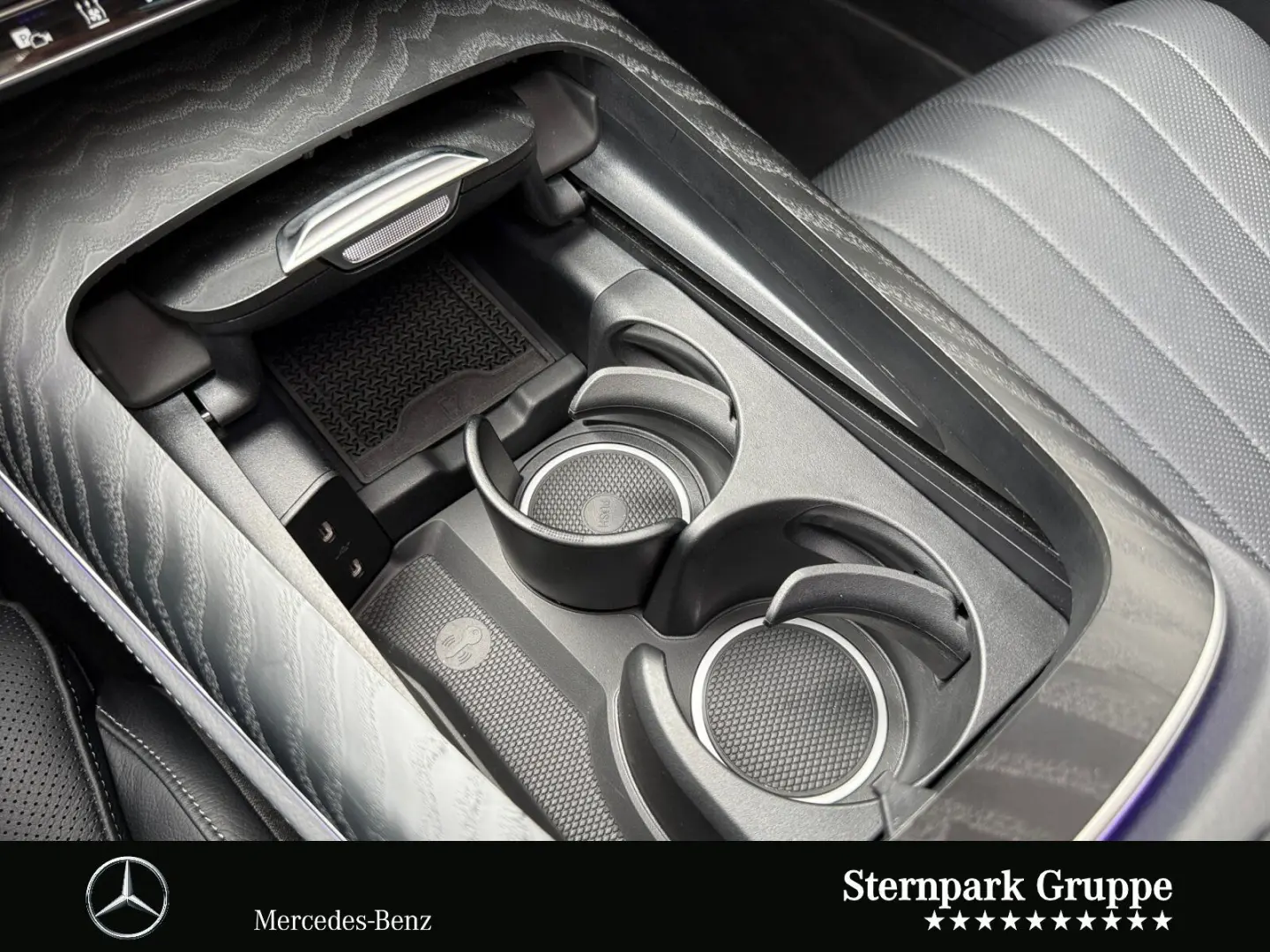 E 220 d 4M Exclusive/HYPERSCREEN/Ventilation/360/Burmester