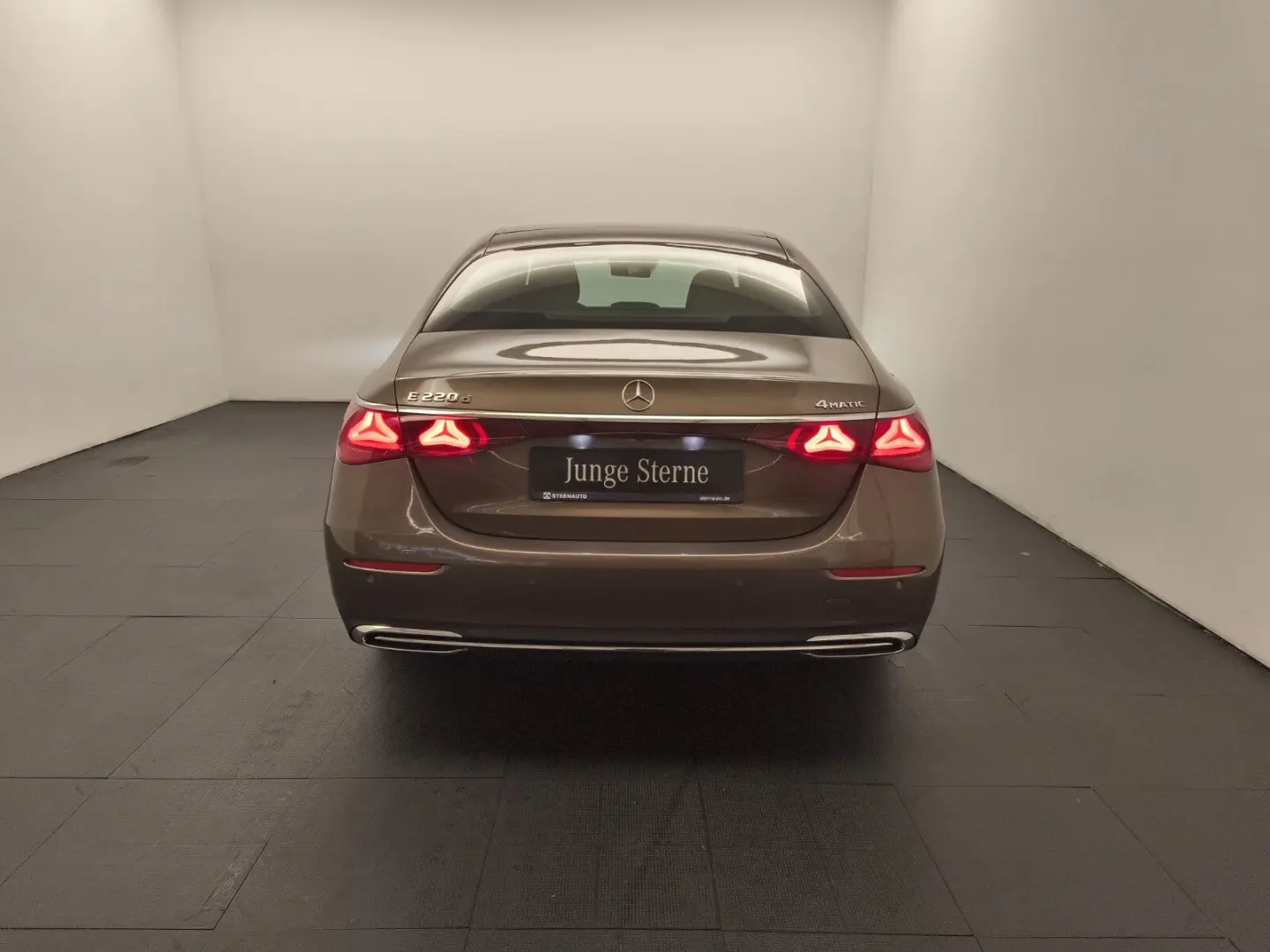 E 220 d 4M Exclusive Premium+HYPERSCREEN