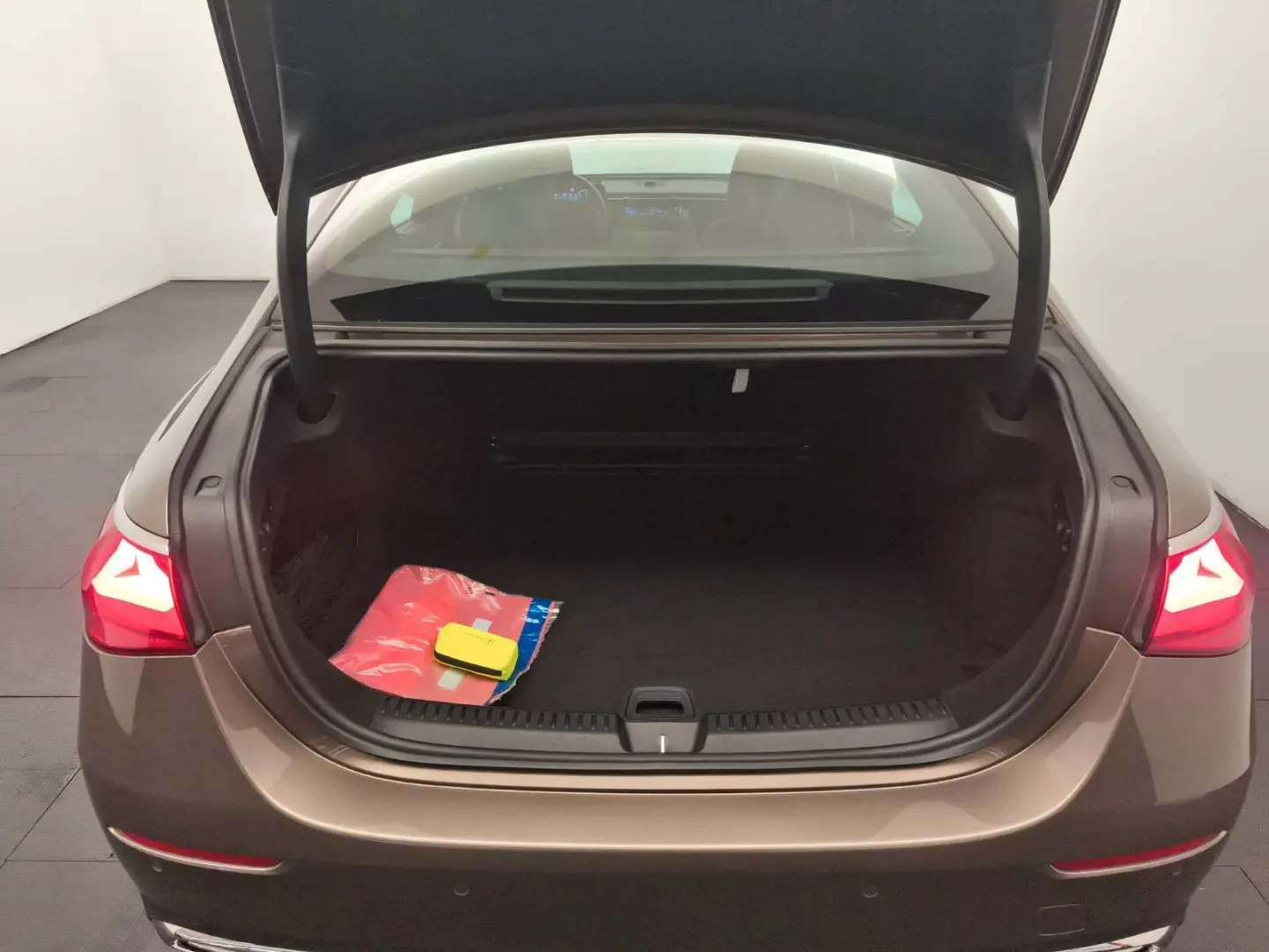 E 220 d 4M Exclusive Premium+HYPERSCREEN