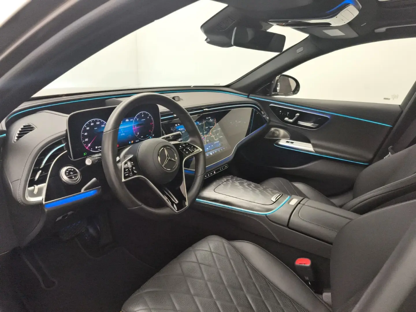 E 220 d 4M Exclusive Premium+HYPERSCREEN