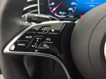 E 220 d 4M Exclusive Premium+HYPERSCREEN
