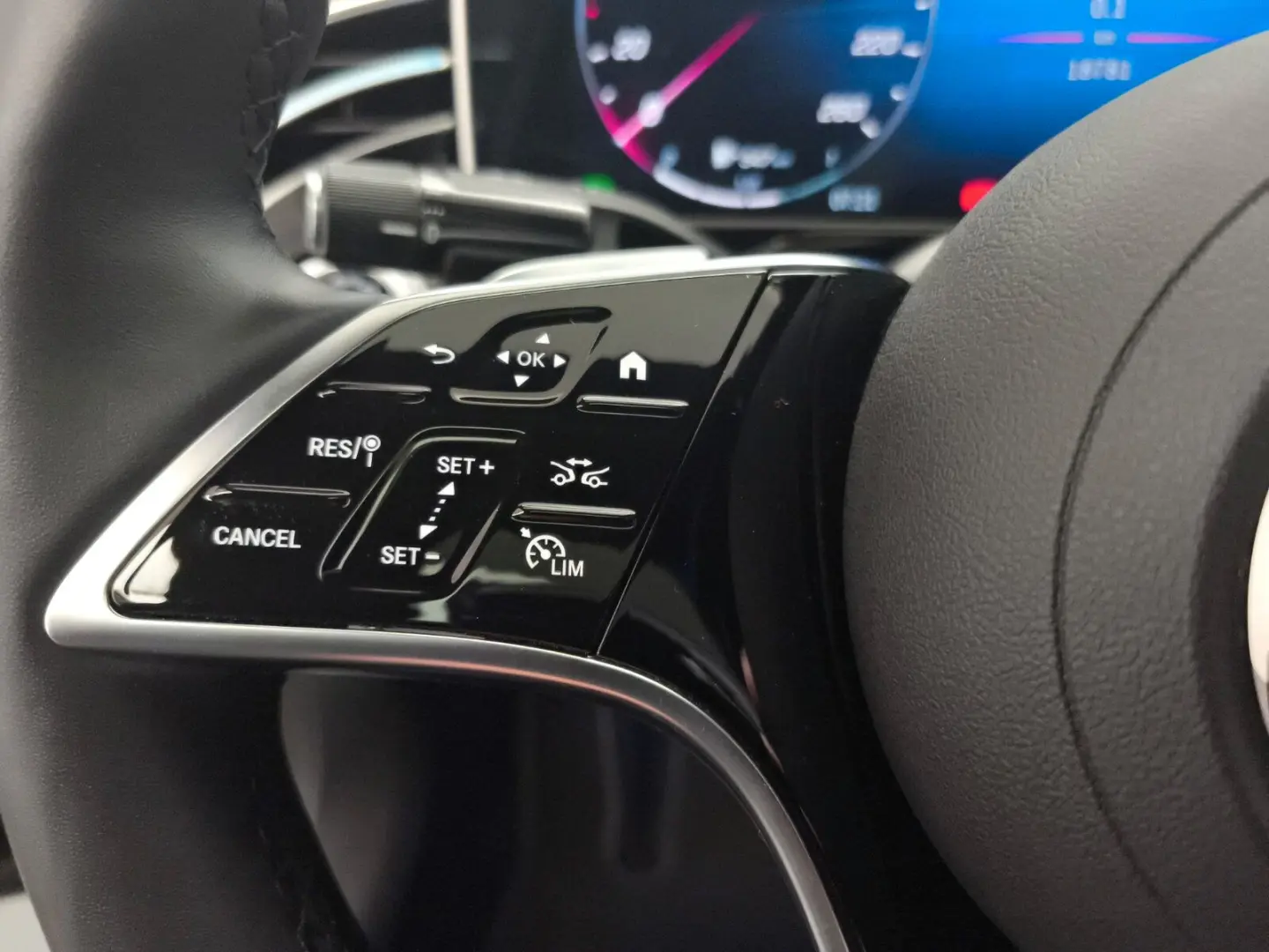 E 220 d 4M Exclusive Premium+HYPERSCREEN