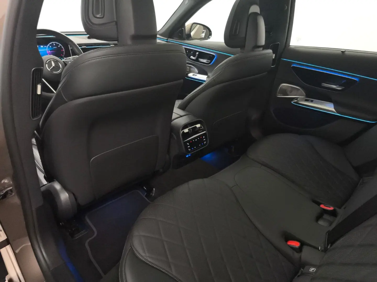 E 220 d 4M Exclusive Premium+HYPERSCREEN