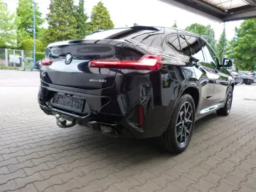BMW X4 xDrive 20i M Sport PANORAMA AHK HIFI NAVI