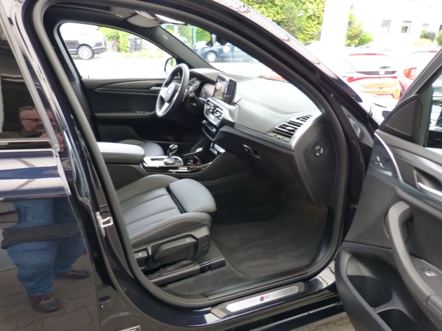 BMW X4 xDrive 20i M Sport PANORAMA AHK HIFI NAVI