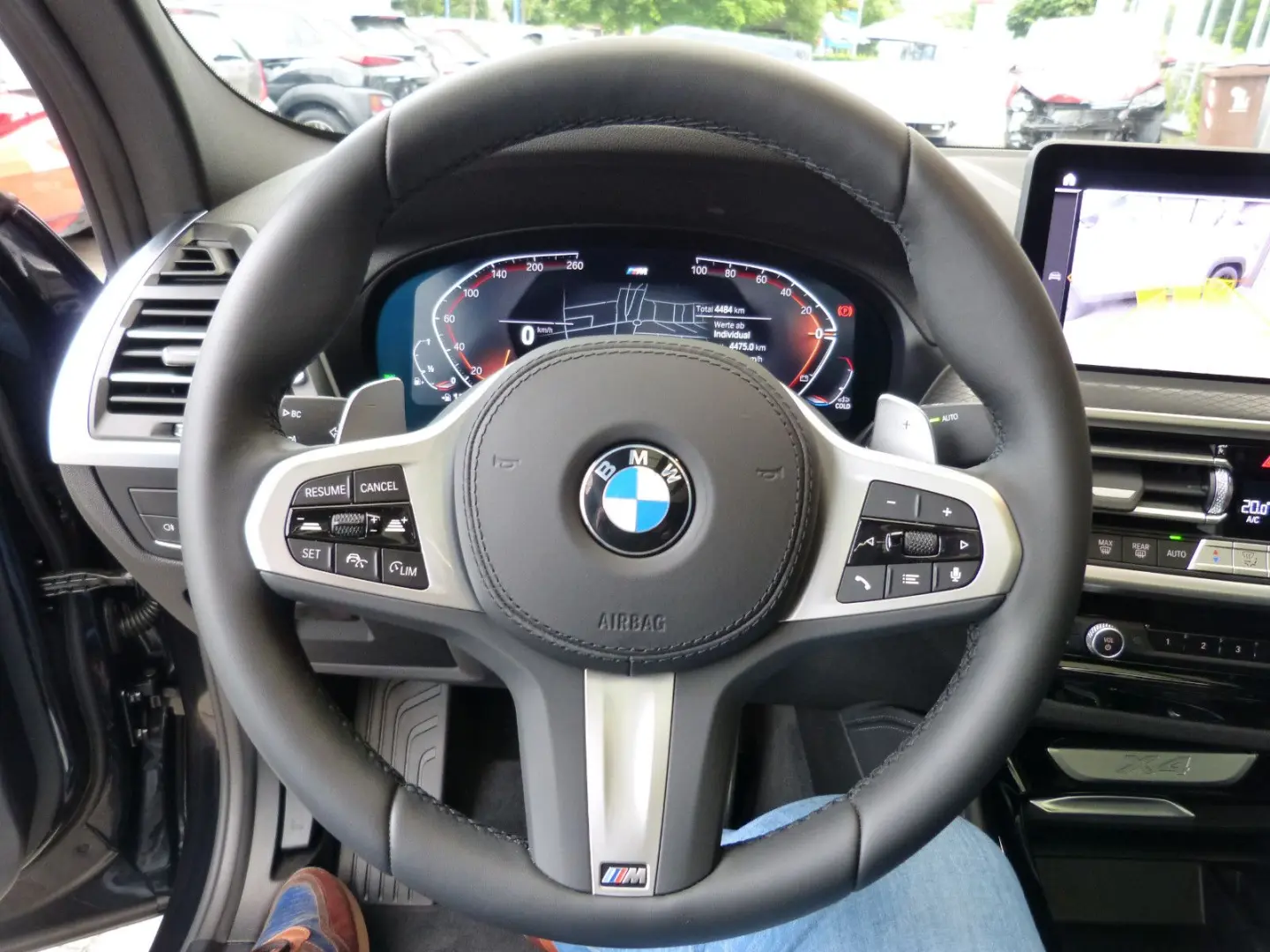 BMW X4 xDrive 20i M Sport PANORAMA AHK HIFI NAVI