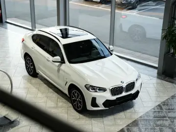X4 xDrive 30i M Sport Laser Panorama ACC HUD