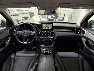 Mercedes C-Class C220 CDI
