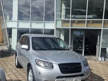 Hyundai Santa Fe 7 locuri