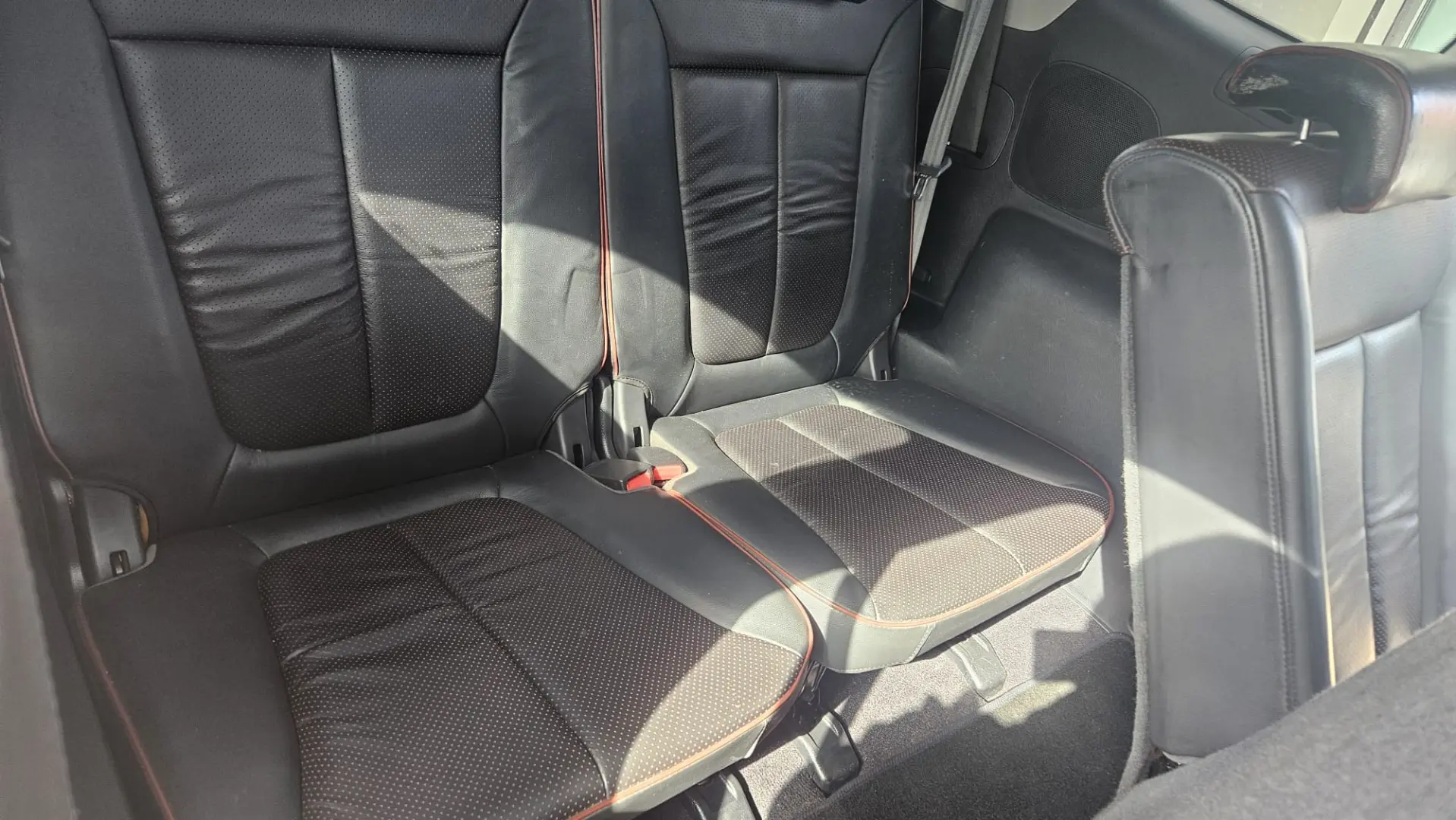 Hyundai Santa Fe 7 locuri