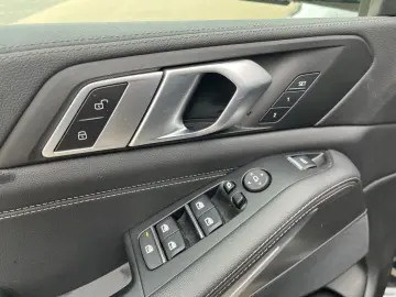 X5 xDrive30d X-Line Soft Close HUD Laser Pano