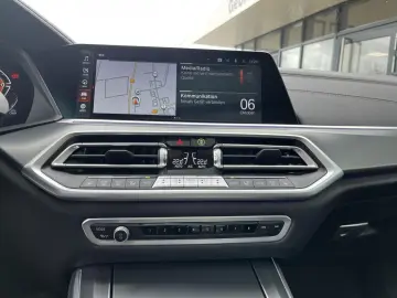 X5 xDrive30d X-Line Soft Close HUD Laser Pano