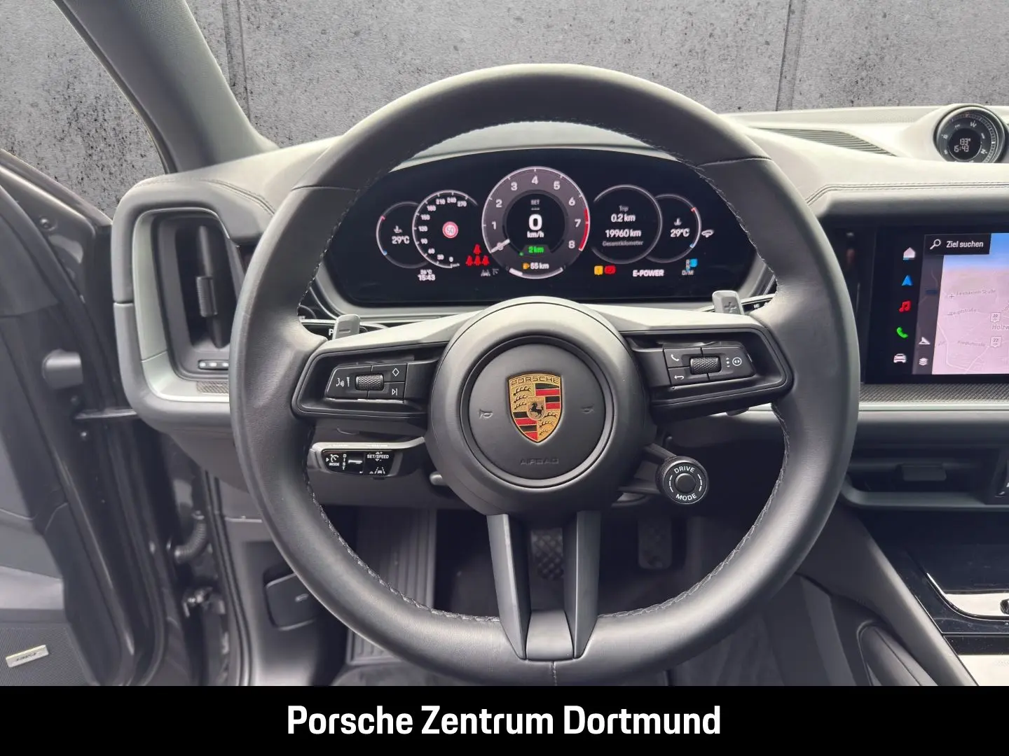 Cayenne E-Hybrid BOSE LED-Matrix Panoramadach