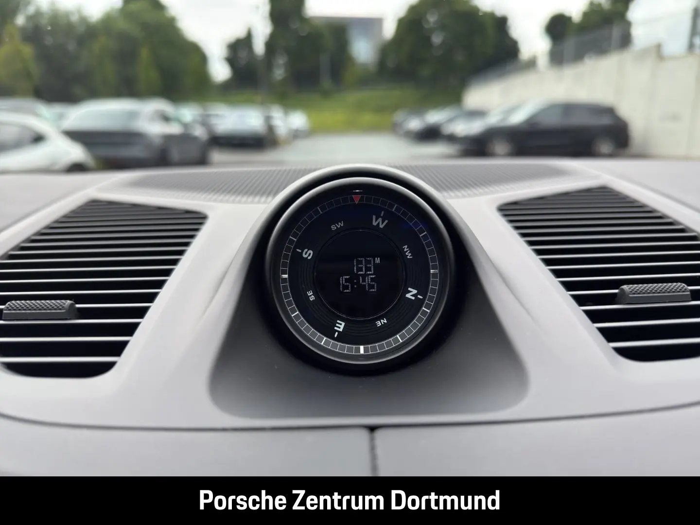 Cayenne E-Hybrid BOSE LED-Matrix Panoramadach