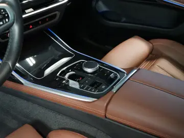 X7*40d*xDRIVE*PANO*HUD*CAMERA*7-SEATS*