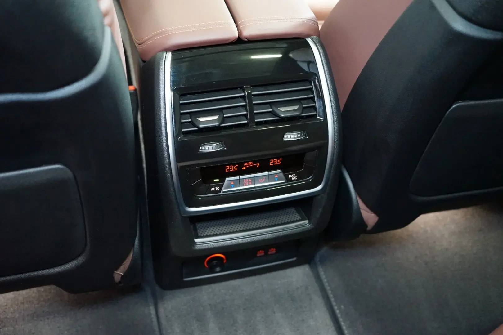 X7*40d*xDRIVE*PANO*HUD*CAMERA*7-SEATS*