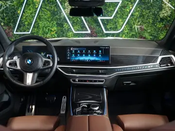 X7*40d*xDRIVE*PANO*HUD*CAMERA*7-SEATS*