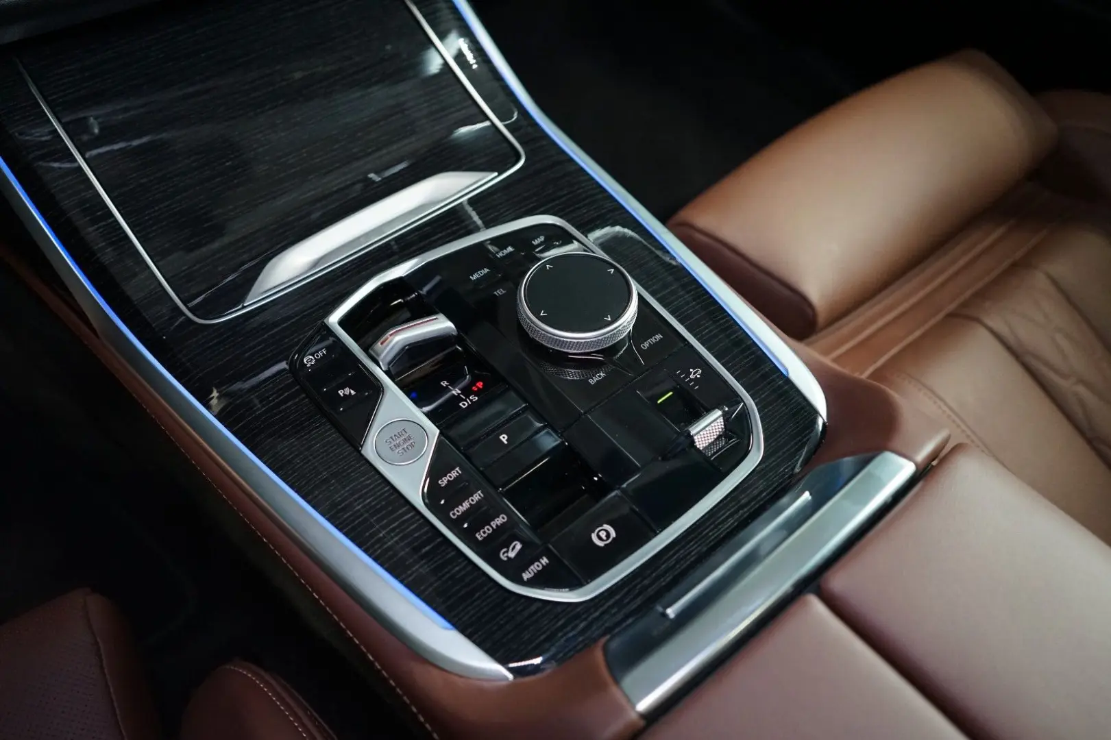 X7*40d*xDRIVE*PANO*HUD*CAMERA*7-SEATS*